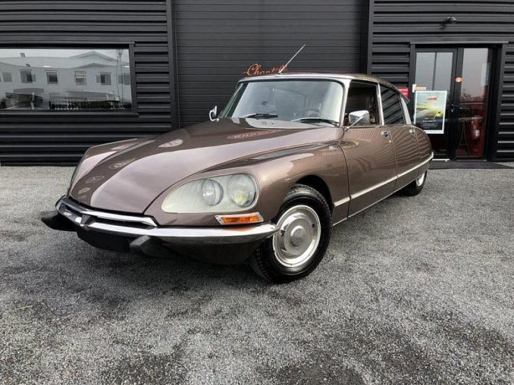 Citroen DS.jpg