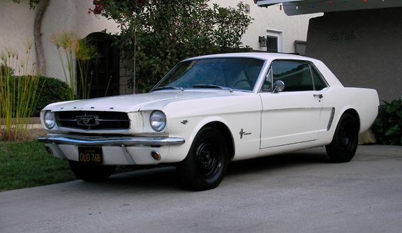 Ford Mustang (1964).jpg